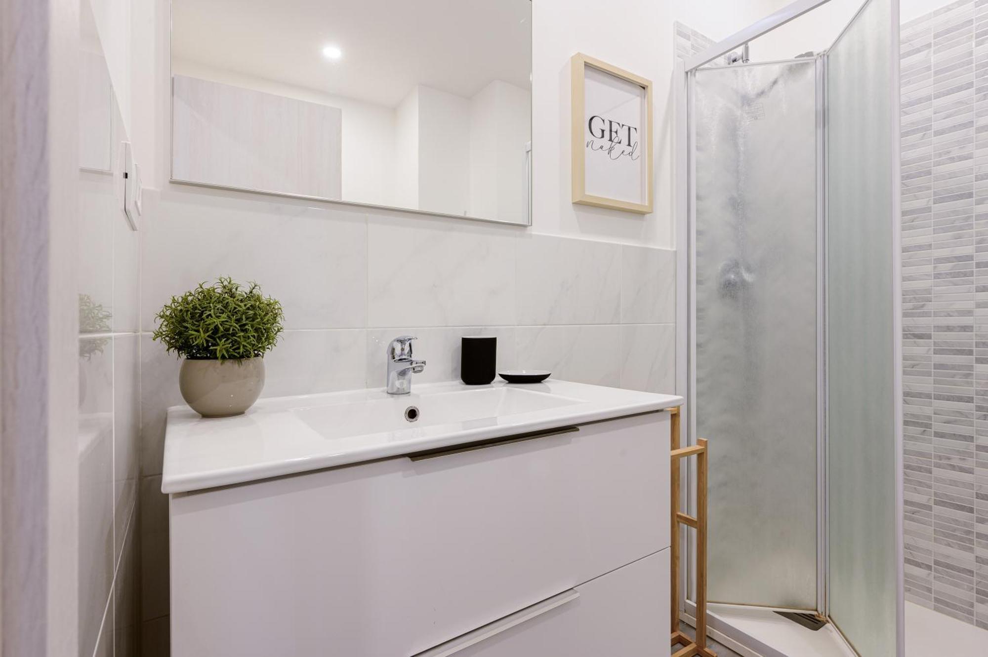 Susa - 200mt Porta Susa, Wifi, Smart Working Apartment *